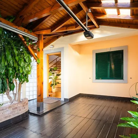 Penzion Guestready - Madeiran Paradise With Ocean View Caniço